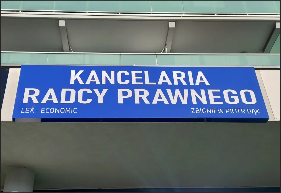 saladyn szyldy